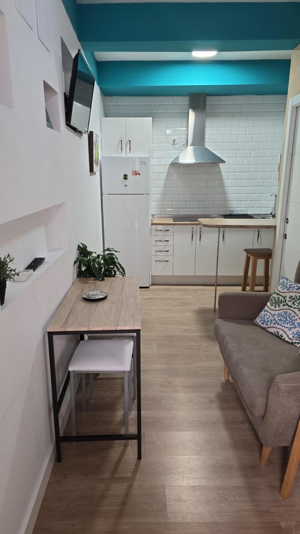 Ferienwohnung La Isla De Mirabel Plasencia Exterior foto