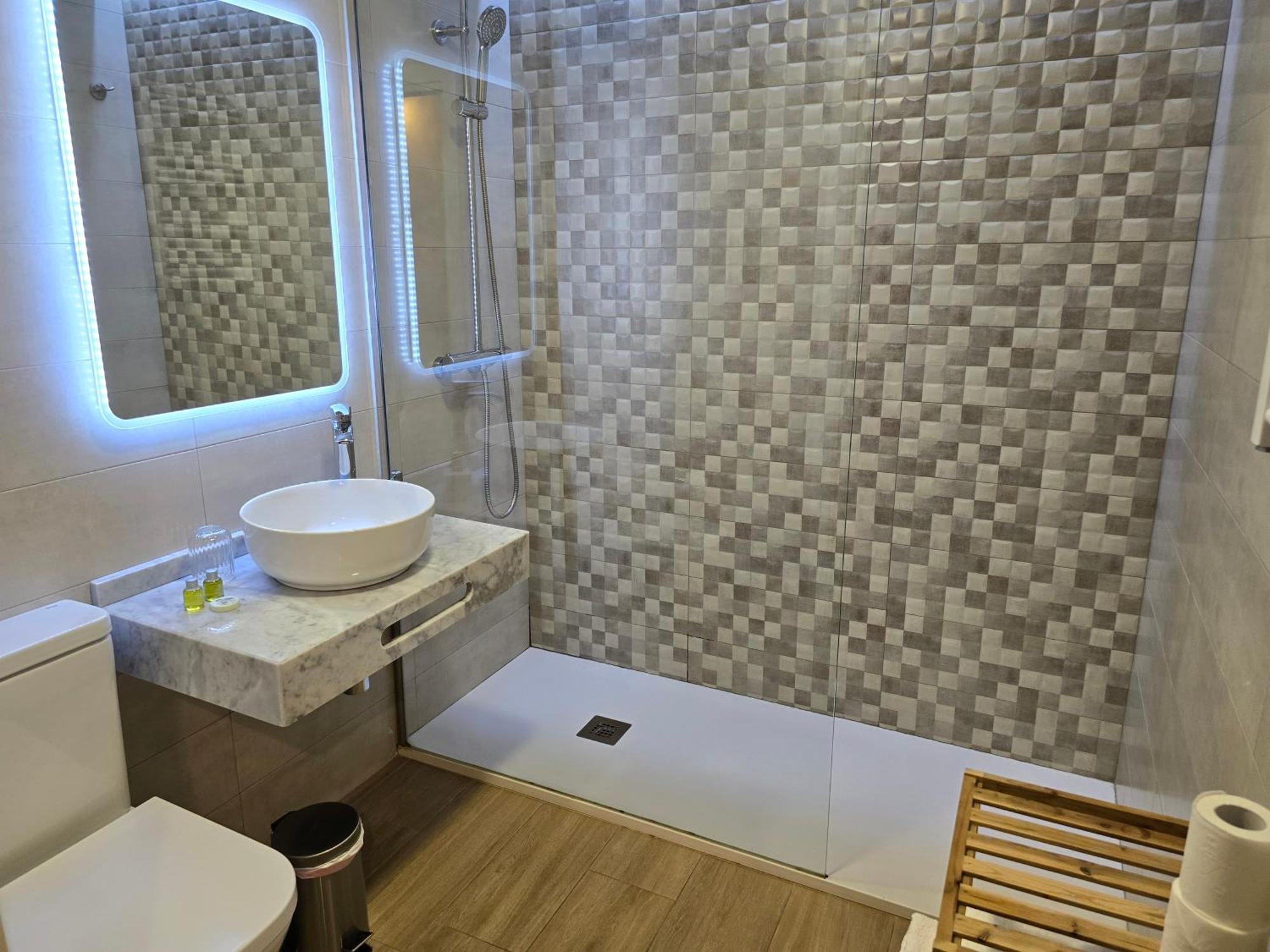 Ferienwohnung La Isla De Mirabel Plasencia Exterior foto